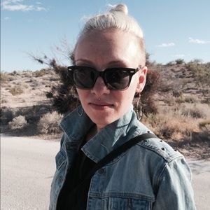 Meet your Posher, Mel